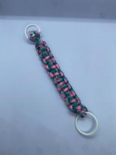 paracord keychain / zipper pull