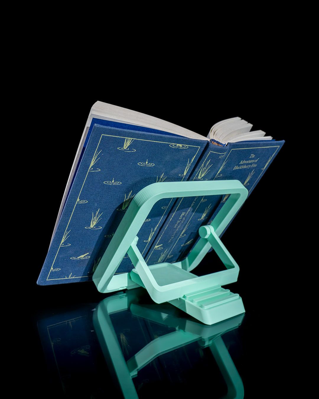 Book/ Ipad stand