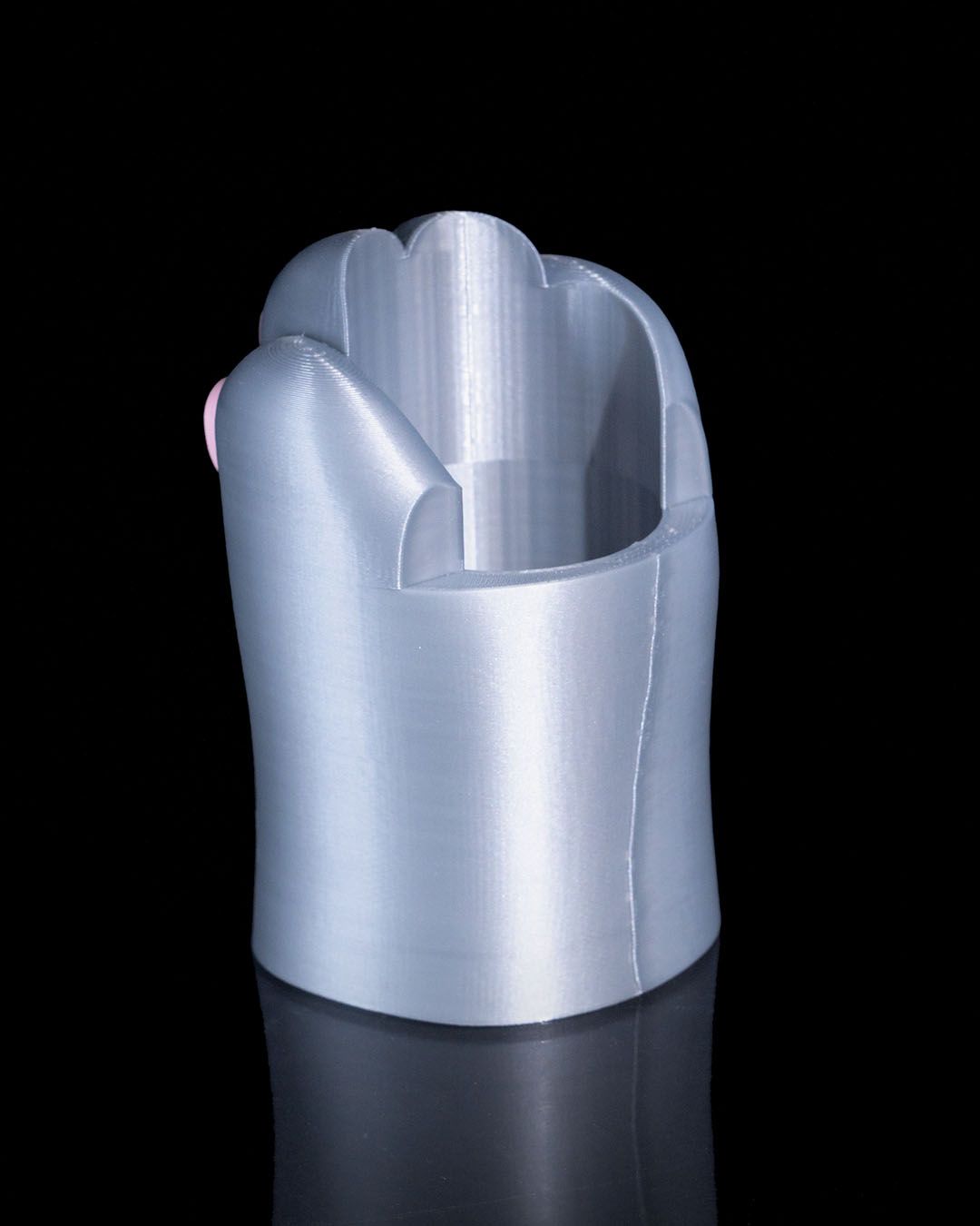 cat paw pen cup
