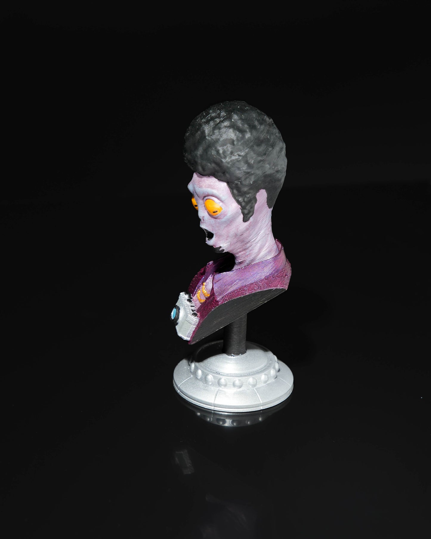 Alien tourist bust Paul