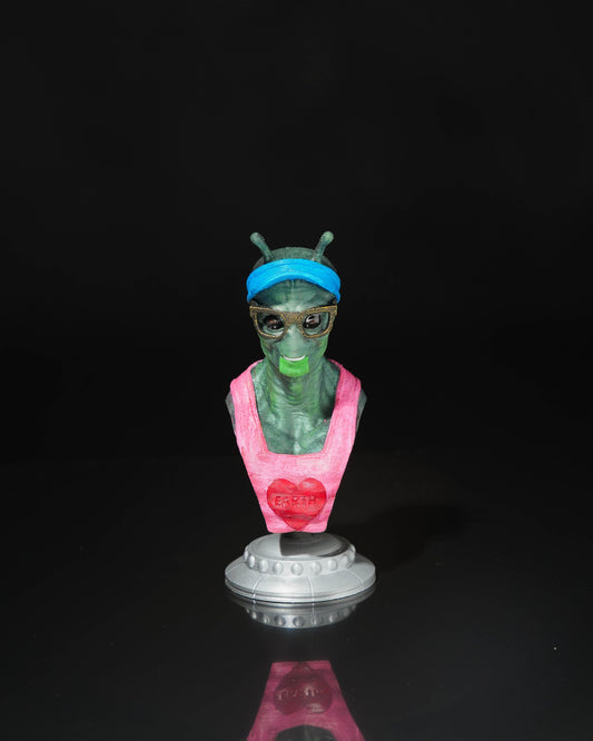 Alien tourist bust Kevin